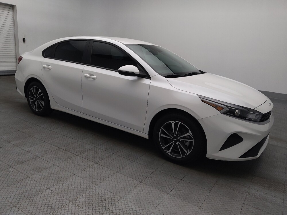 2024 Kia Forte in Sanford, FL 32773 - 18133011 11