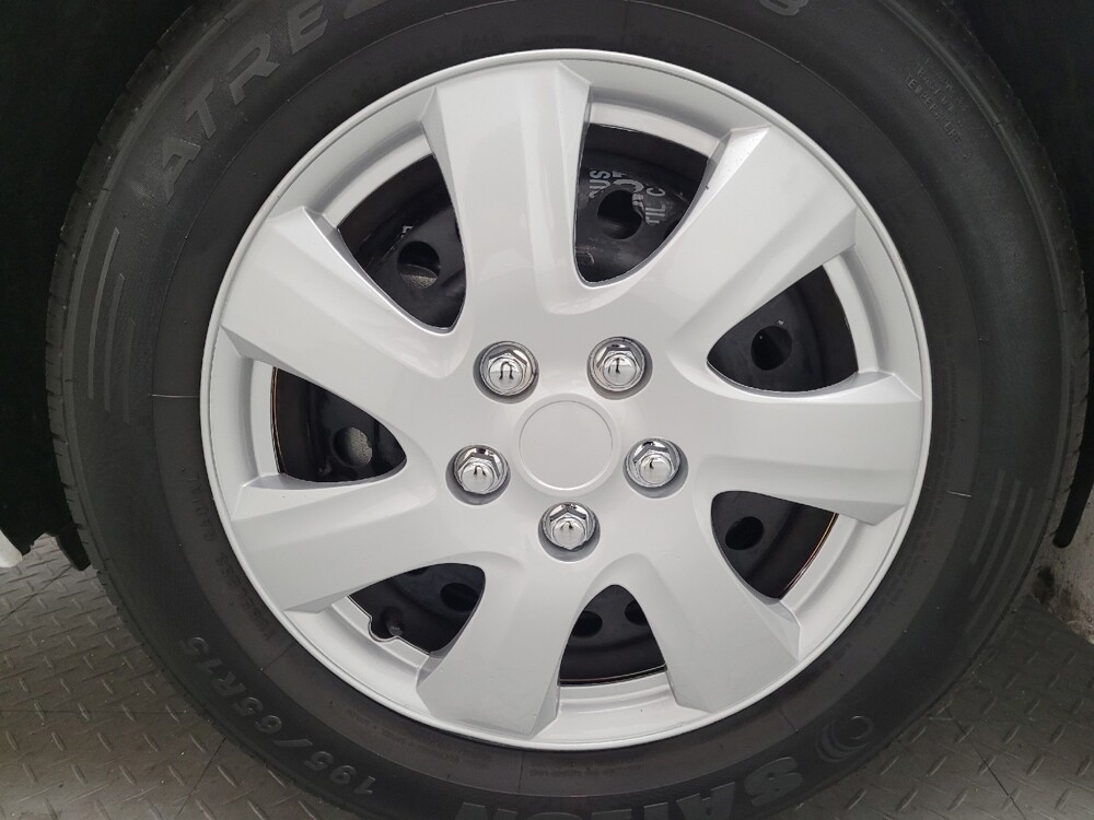 2024 Nissan Versa in Riverside, CA 92504 - 18133013 31