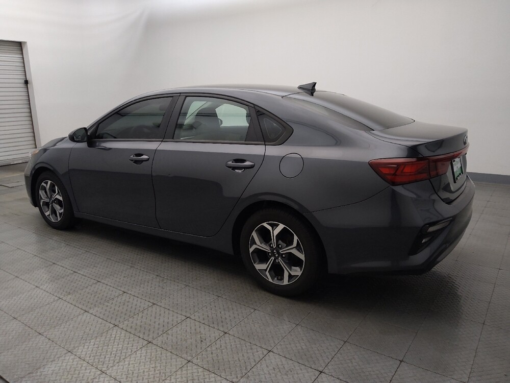 2019 Kia Forte in Live Oak, TX 78233 - 18133016 3