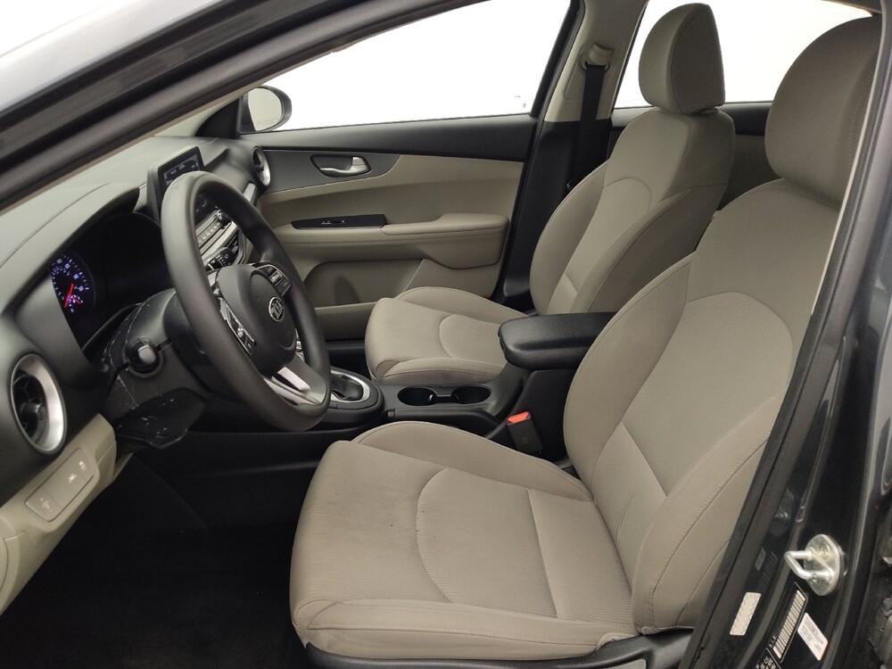 2019 Kia Forte in Live Oak, TX 78233 - 18133016 17