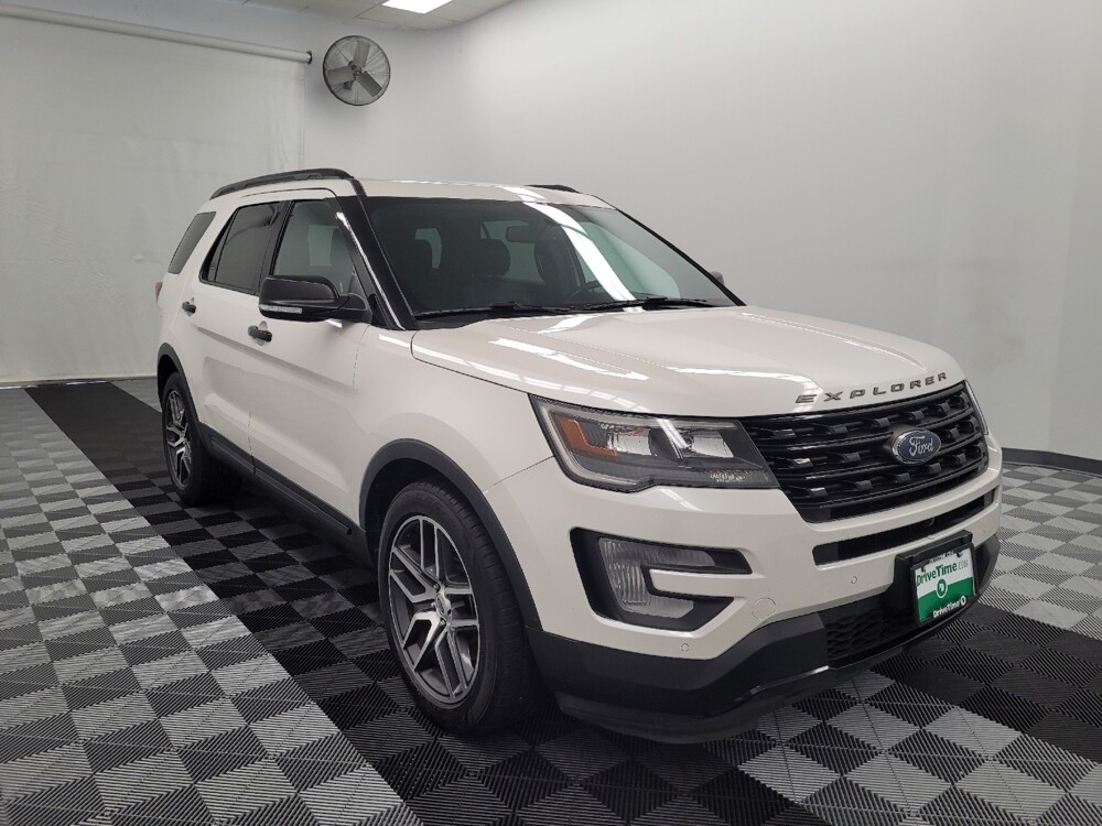 2017 Ford Explorer in Houston, TX 77034 - 18133023 13