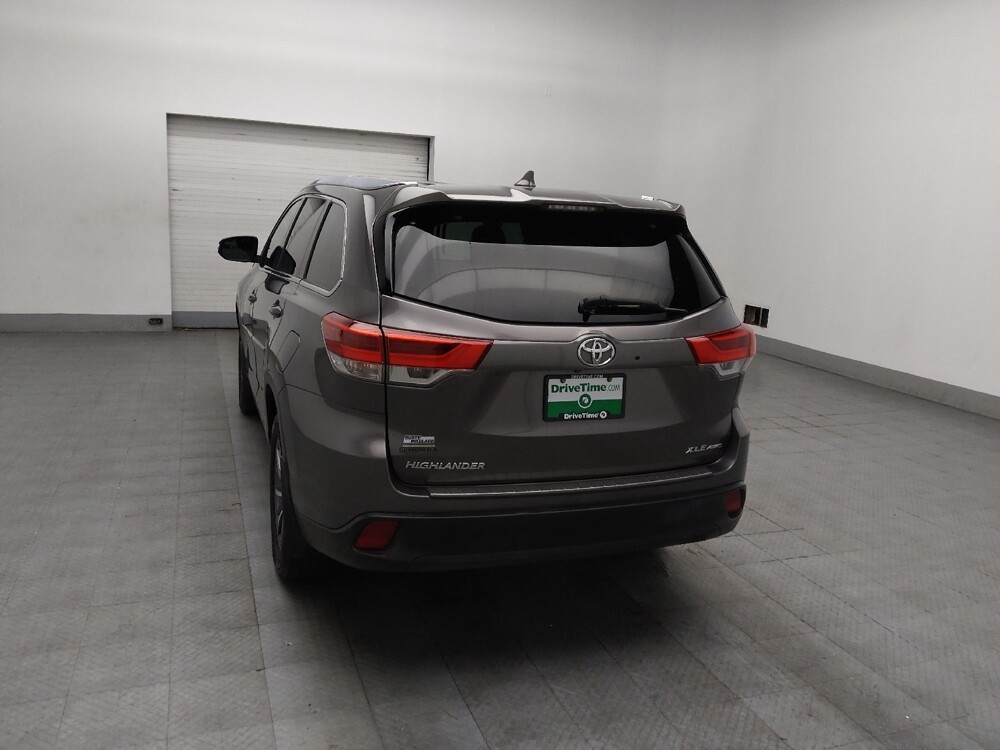 2019 Toyota Highlander in Columbus, GA 31909 - 18133027 6