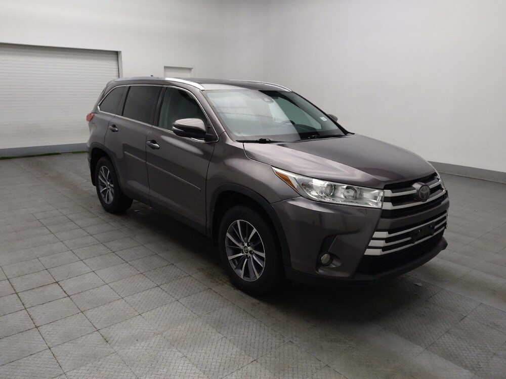 2019 Toyota Highlander in Columbus, GA 31909 - 18133027 13