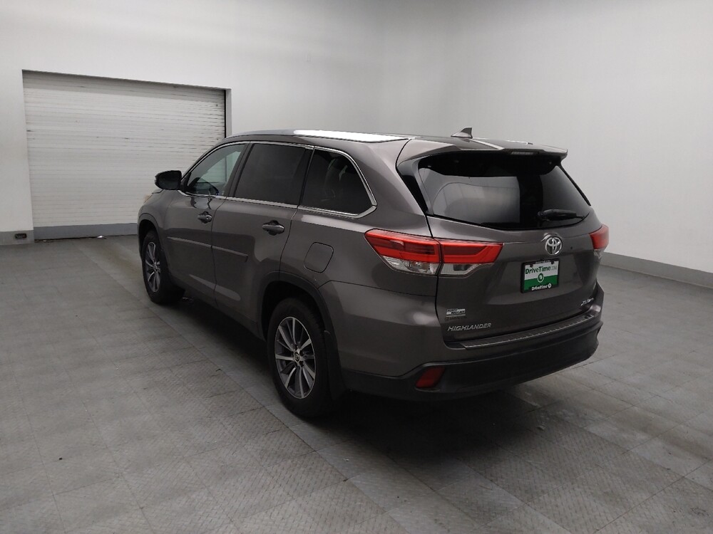 2019 Toyota Highlander in Columbus, GA 31909 - 18133027 5
