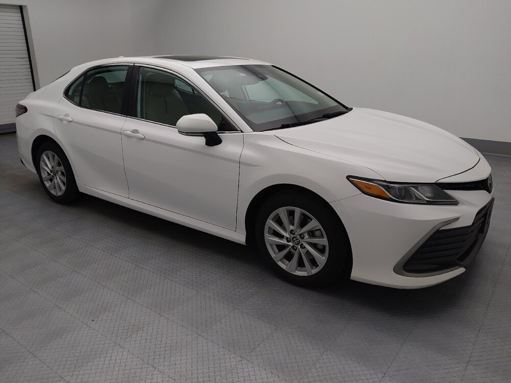 2021 Toyota Camry in Independence, MO 64055 - 18133029 11
