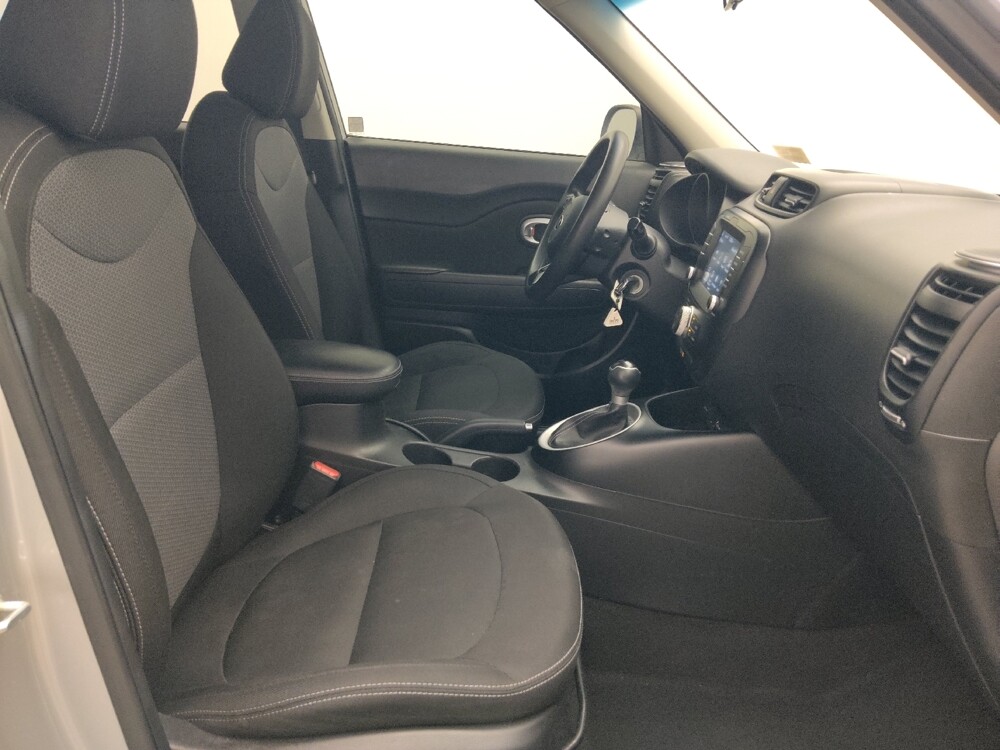 2019 Kia Soul in Savannah, GA 31419 - 18133030 21