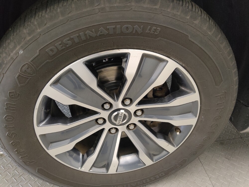 2017 Nissan Armada in Albany, GA 31705 - 18133033 31