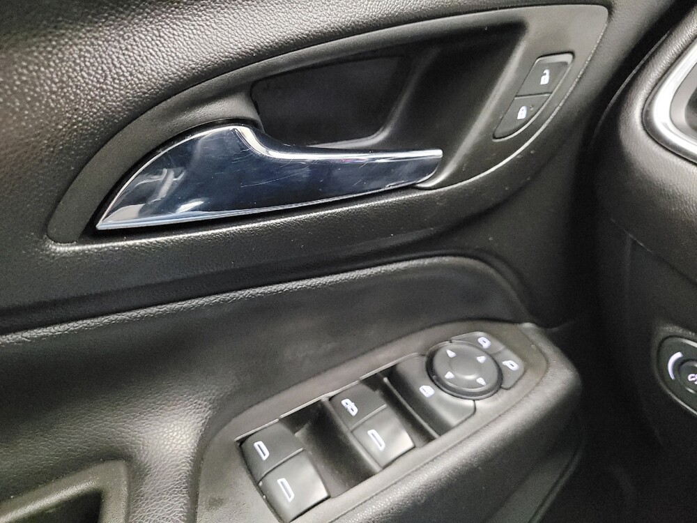 2023 Chevrolet Equinox in Taylor, MI 48180 - 18133036 27