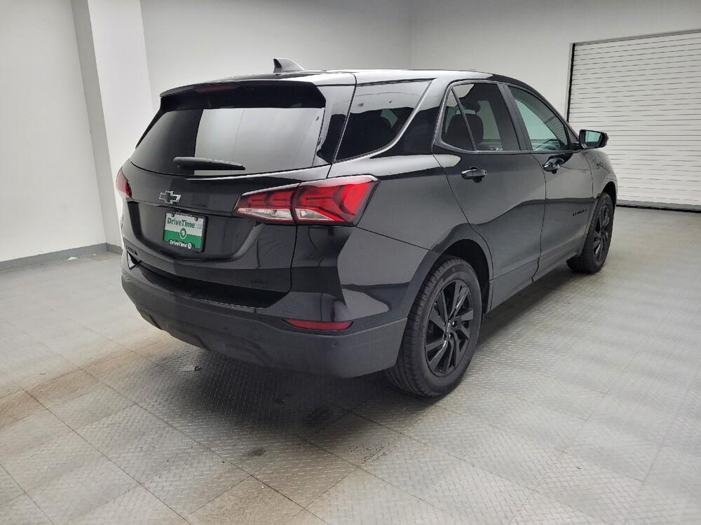 2023 Chevrolet Equinox in Eastpointe, MI 48021 - 18133037 9