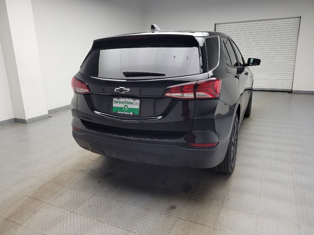 2023 Chevrolet Equinox in Eastpointe, MI 48021 - 18133037 7