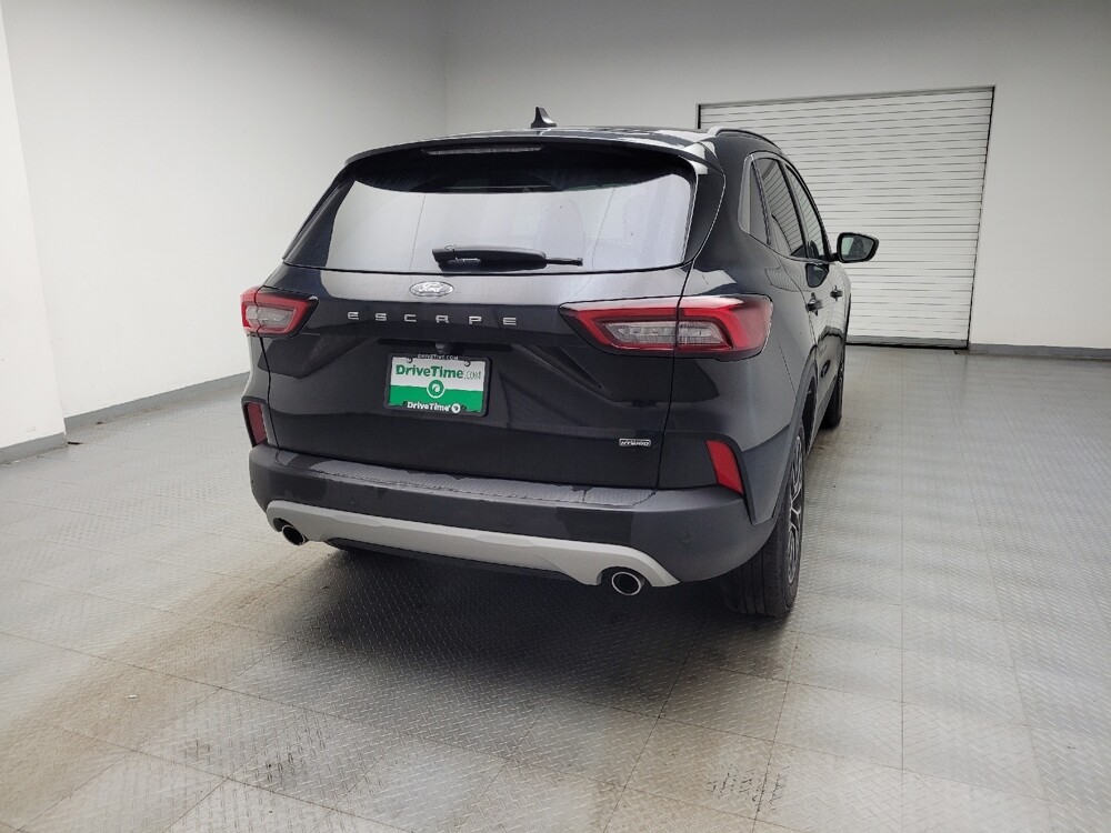 2023 Ford Escape in Taylor, MI 48180 - 18133039 7
