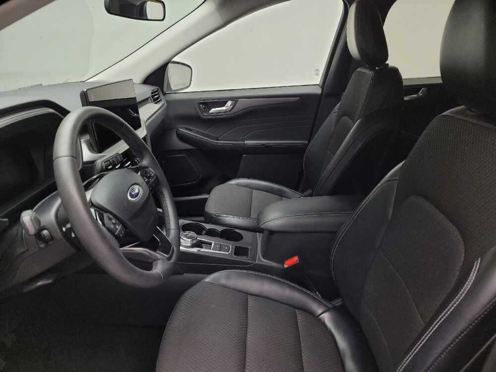 2023 Ford Escape in Taylor, MI 48180 - 18133039 17