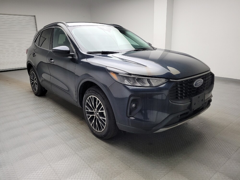 2023 Ford Escape in Taylor, MI 48180 - 18133039 13