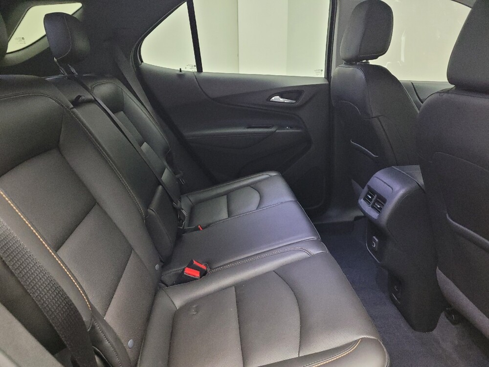 2020 Chevrolet Equinox in Taylor, MI 48180 - 18133040 19