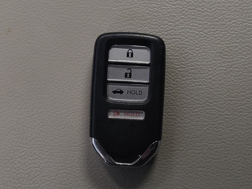 2018 Honda Accord in Houston, TX 77034 - 18133044 32