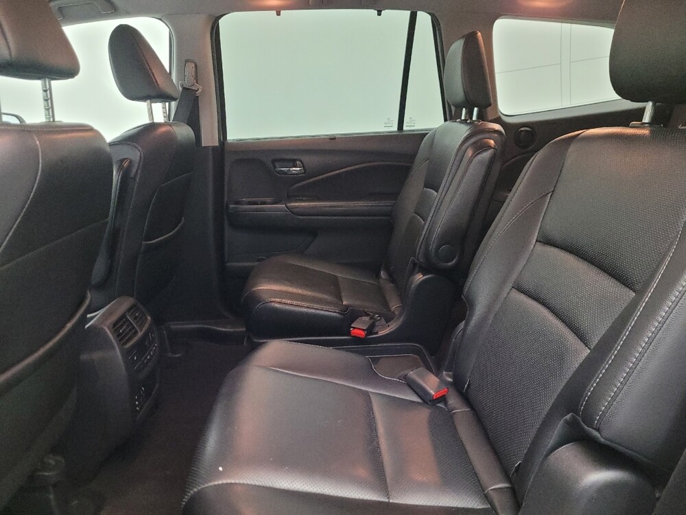 2017 Honda Pilot in Phoenix, AZ 85015 - 18133049 18