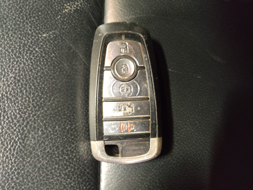 2018 Ford Explorer in Orlando, FL 32808 - 18133055 32