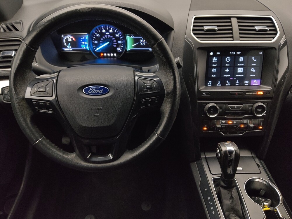 2018 Ford Explorer in Orlando, FL 32808 - 18133055 22