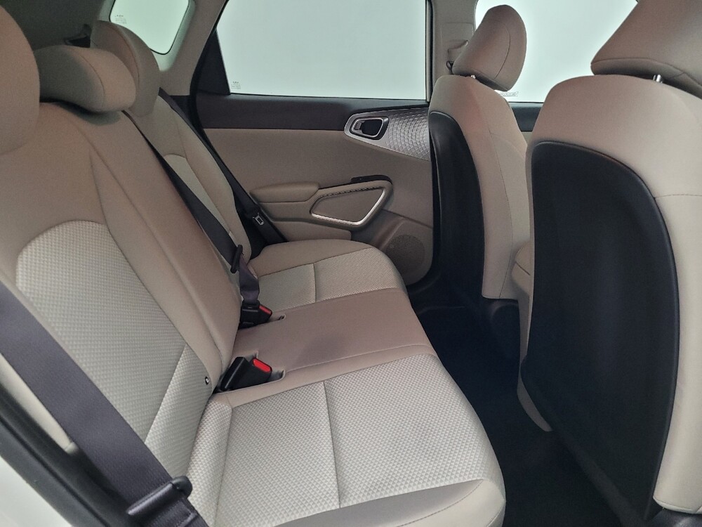 2025 Kia Soul in Orlando, FL 32808 - 18133056 19