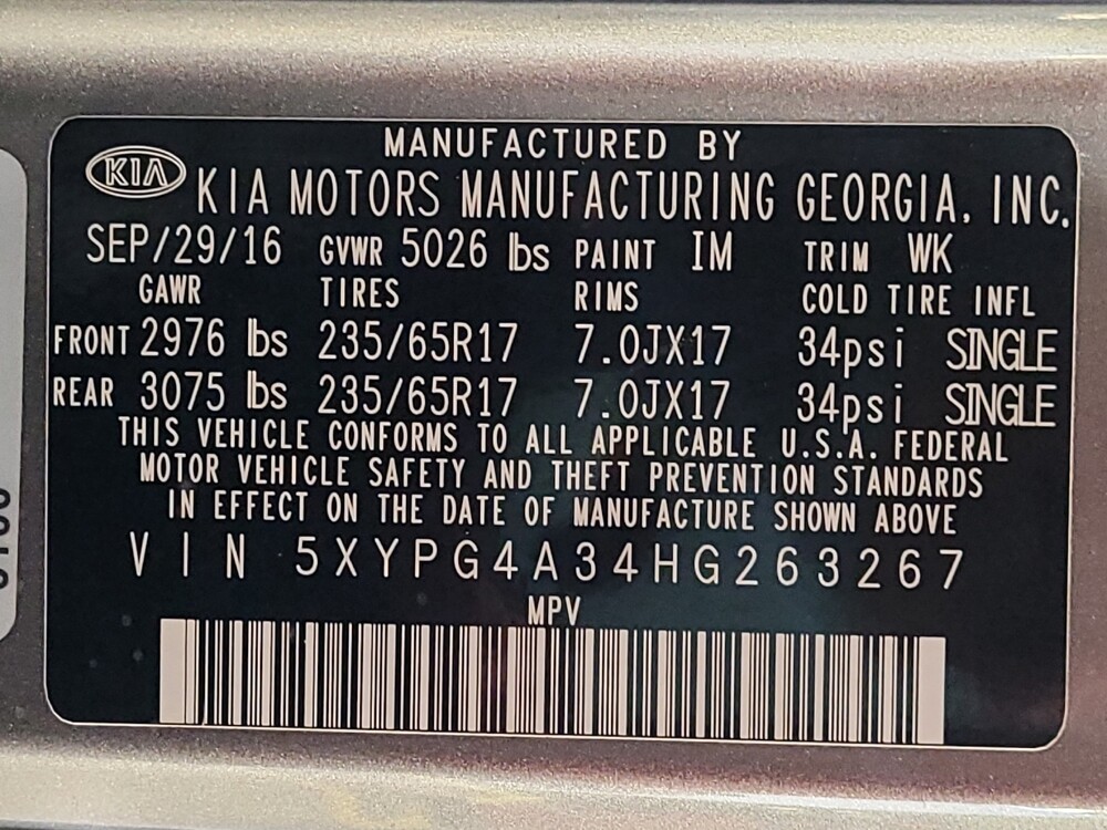 2017 Kia Sorento in Orlando, FL 32808 - 18133057 33