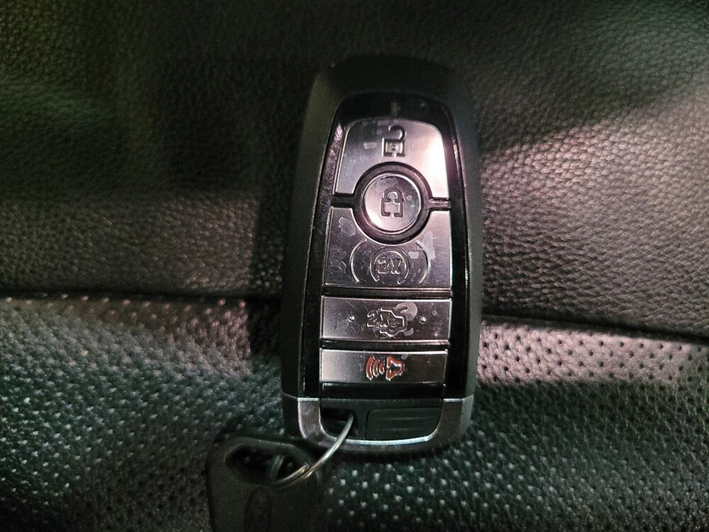 2018 Ford Explorer in Woodbridge, VA 22191 - 18133059 32