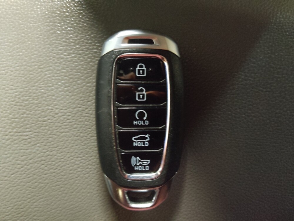 2022 Hyundai Elantra in Charleston, SC 29414 - 18133061 32