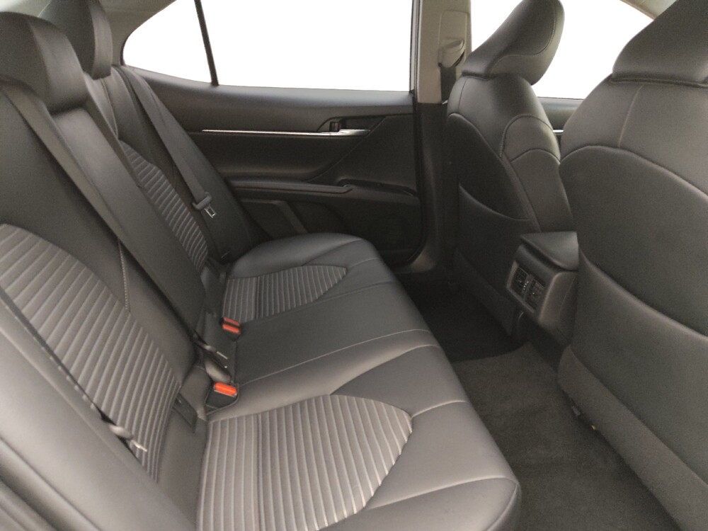 2018 Toyota Camry in Sanford, FL 32773 - 18133064 19