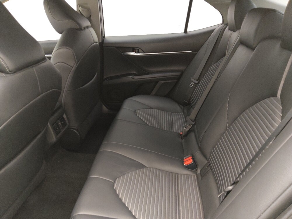 2018 Toyota Camry in Sanford, FL 32773 - 18133064 18