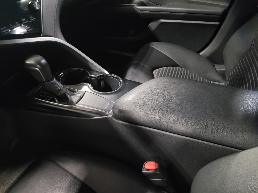 2018 Toyota Camry in Sanford, FL 32773 - 18133064 26