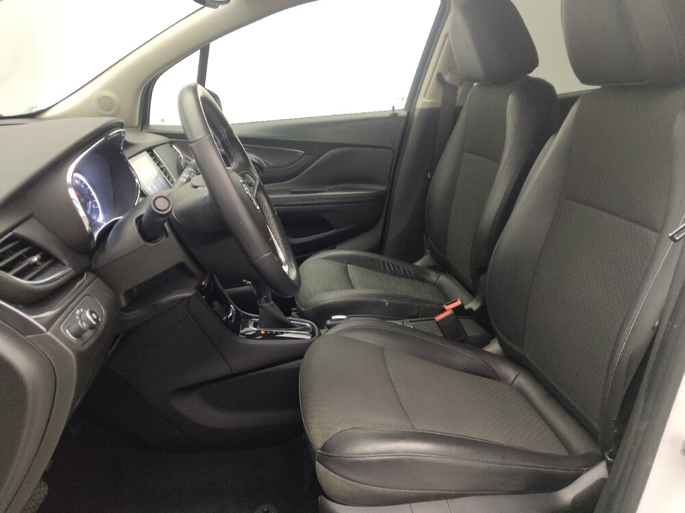 2018 Buick Encore in Orlando, FL 32808 - 18133065 17