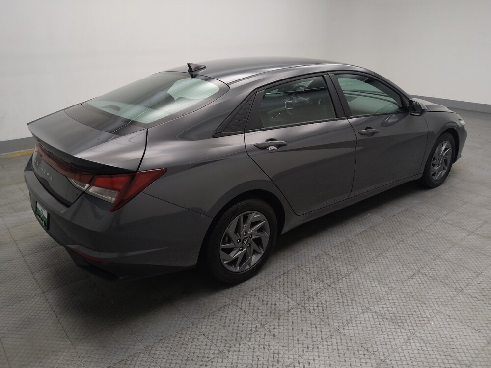 2024 Hyundai Elantra in Lombard, IL 60148 - 18133067 10