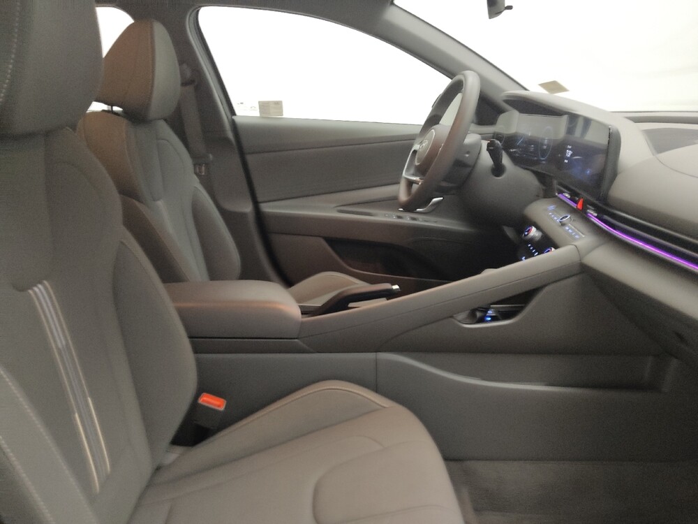 2024 Hyundai Elantra in Lombard, IL 60148 - 18133067 21