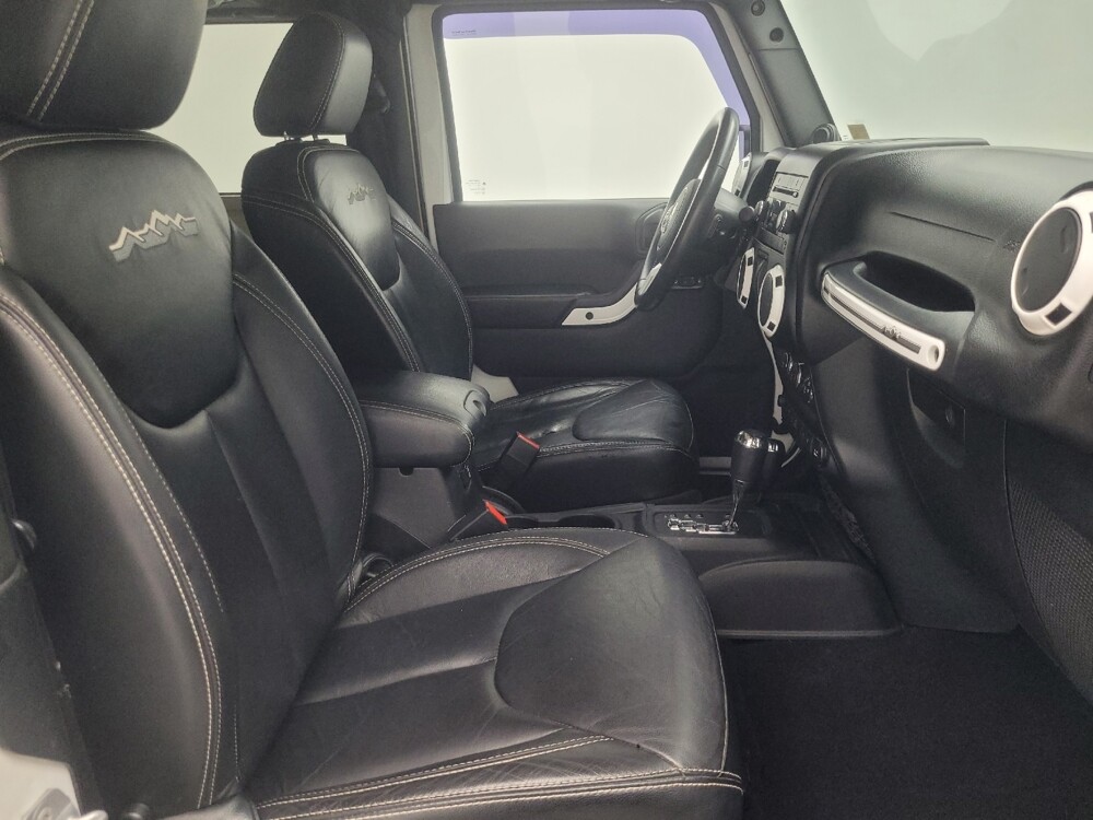 2014 Jeep Wrangler in Indianapolis, IN 46222 - 18133070 21