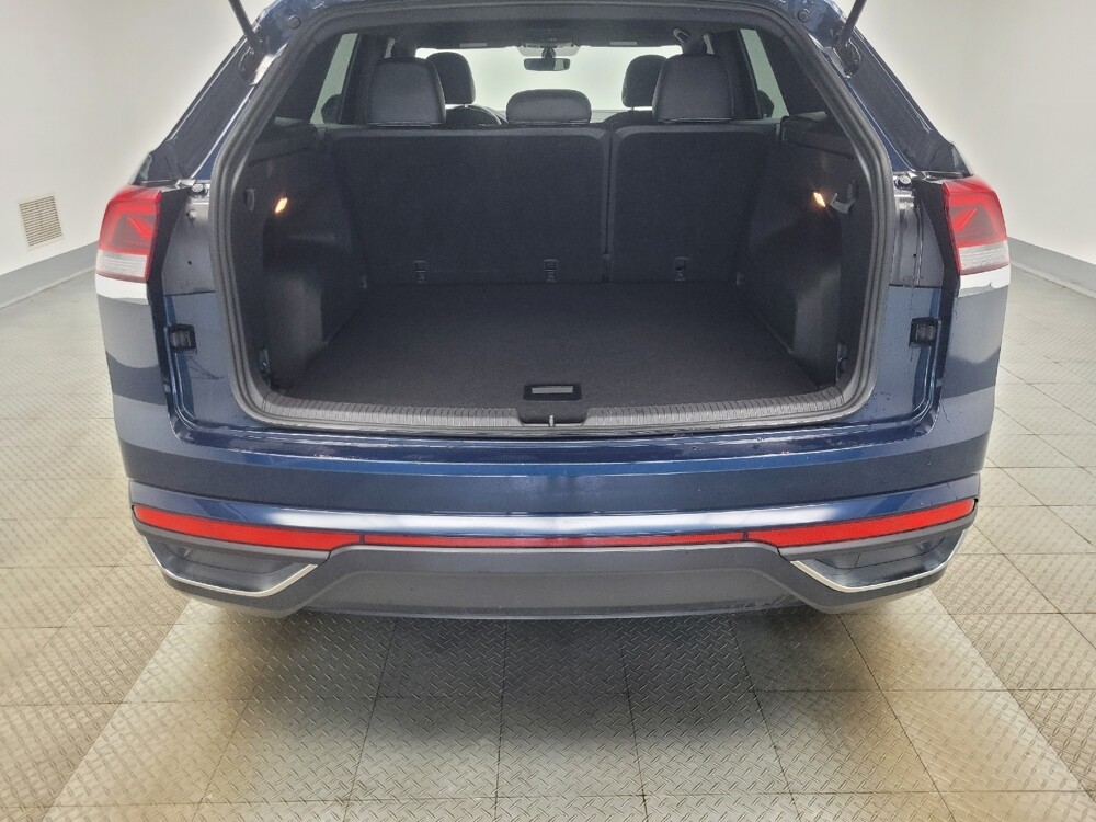 2023 Volkswagen Atlas in Highland, IN 46322 - 18133071 29