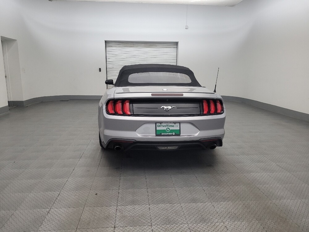 2020 Ford Mustang in Chandler, AZ 85225 - 18133075 6