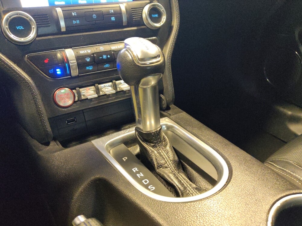 2020 Ford Mustang in Chandler, AZ 85225 - 18133075 26