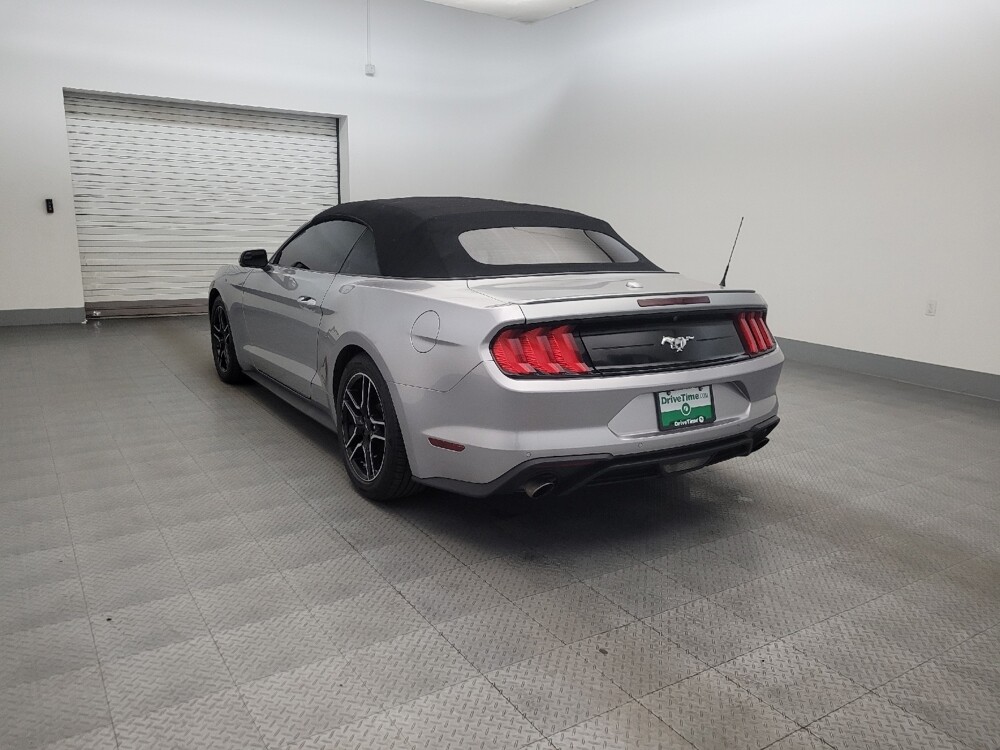 2020 Ford Mustang in Chandler, AZ 85225 - 18133075 5