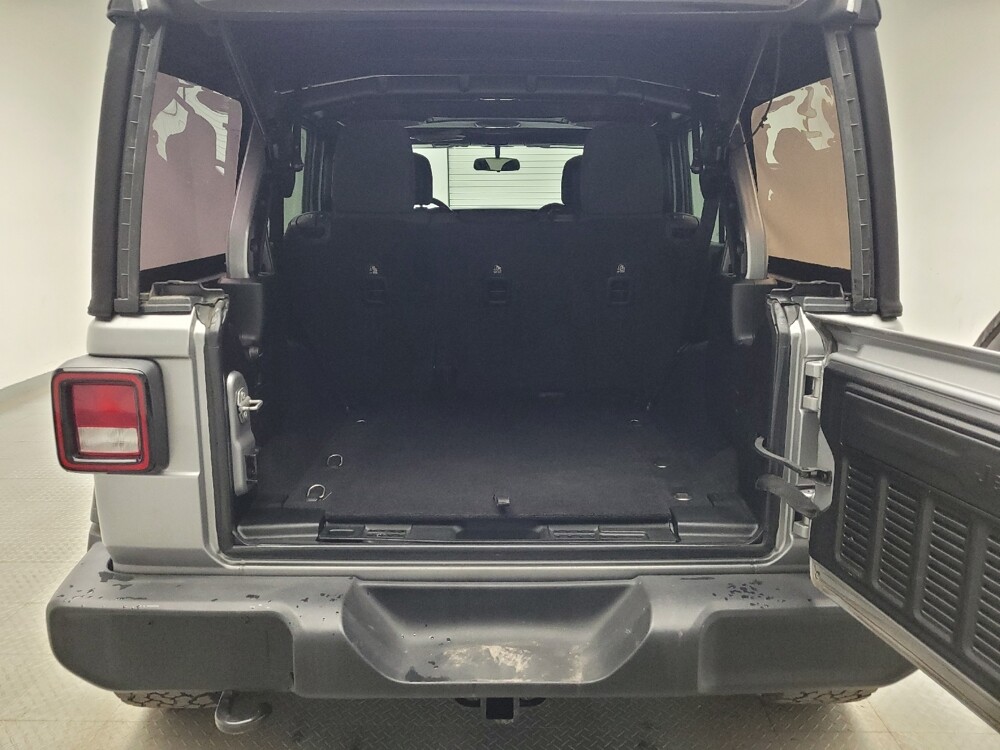 2018 Jeep Wrangler in Grand Rapids, MI 49508 - 18133094 29