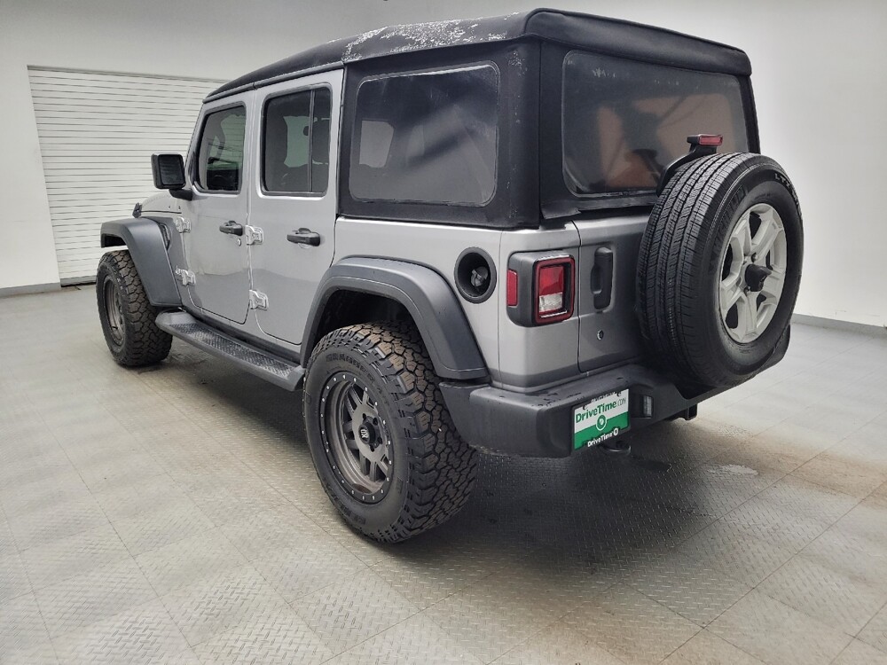 2018 Jeep Wrangler in Grand Rapids, MI 49508 - 18133094 5