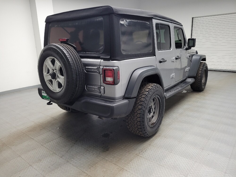 2018 Jeep Wrangler in Grand Rapids, MI 49508 - 18133094 9