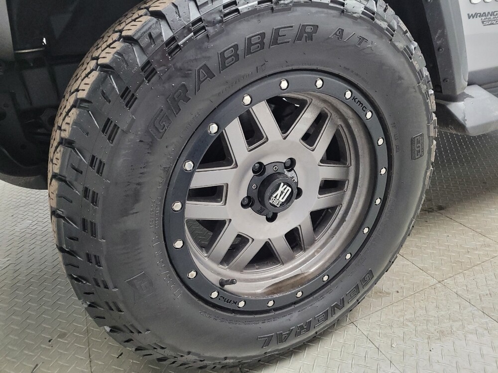 2018 Jeep Wrangler in Grand Rapids, MI 49508 - 18133094 31