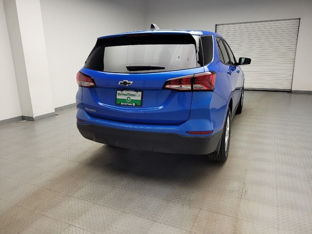 2024 Chevrolet Equinox in Eastpointe, MI 48021 - 18133095 7