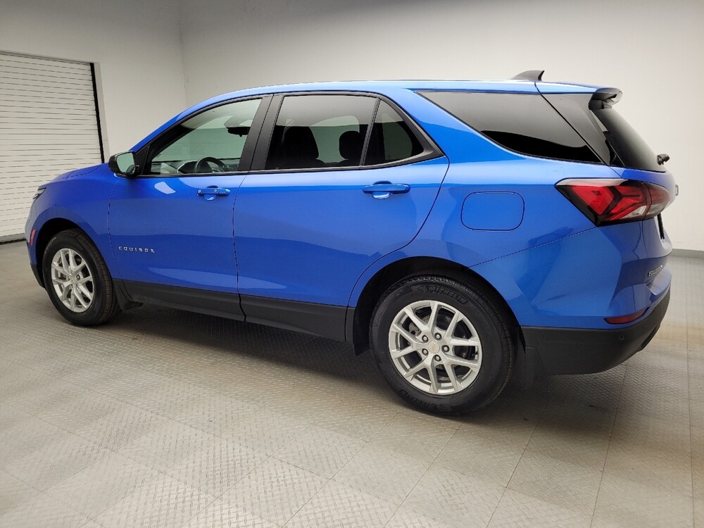 2024 Chevrolet Equinox in Eastpointe, MI 48021 - 18133095 3