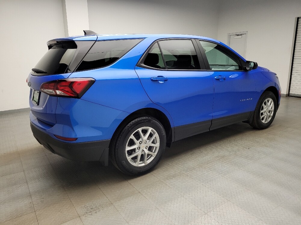 2024 Chevrolet Equinox in Eastpointe, MI 48021 - 18133095 10