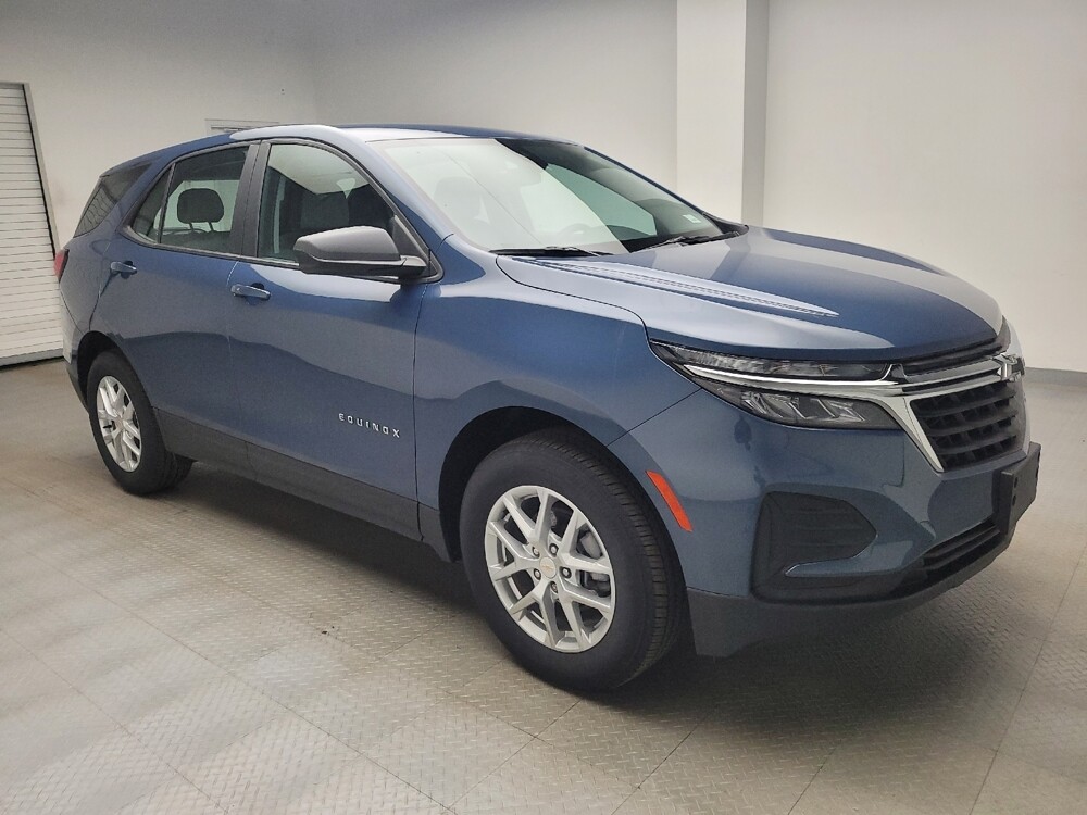 2024 Chevrolet Equinox in Eastpointe, MI 48021 - 18133096 11