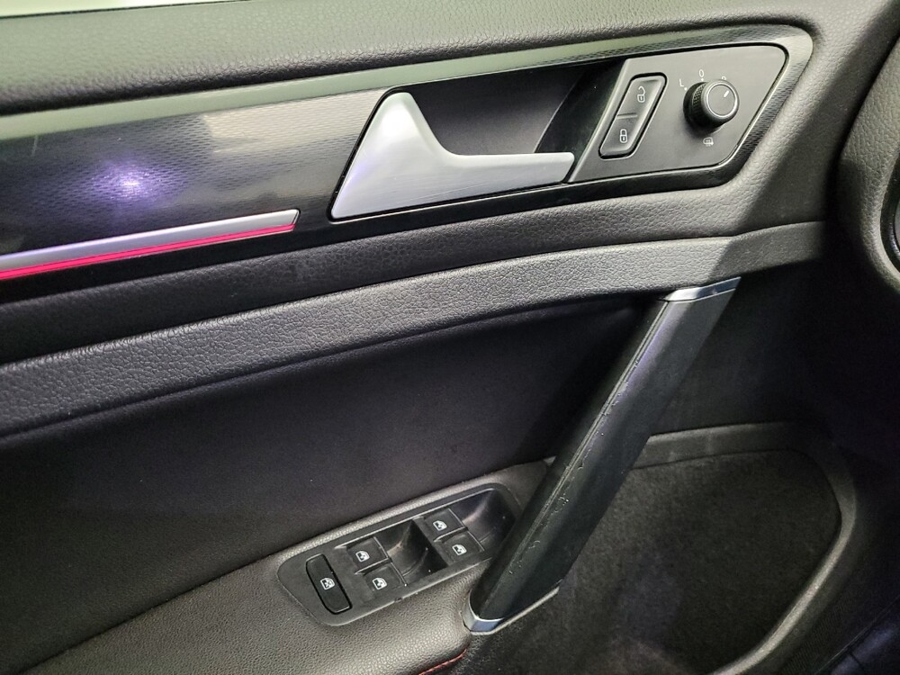 2016 Volkswagen GTI in Eastpointe, MI 48021 - 18133098 27