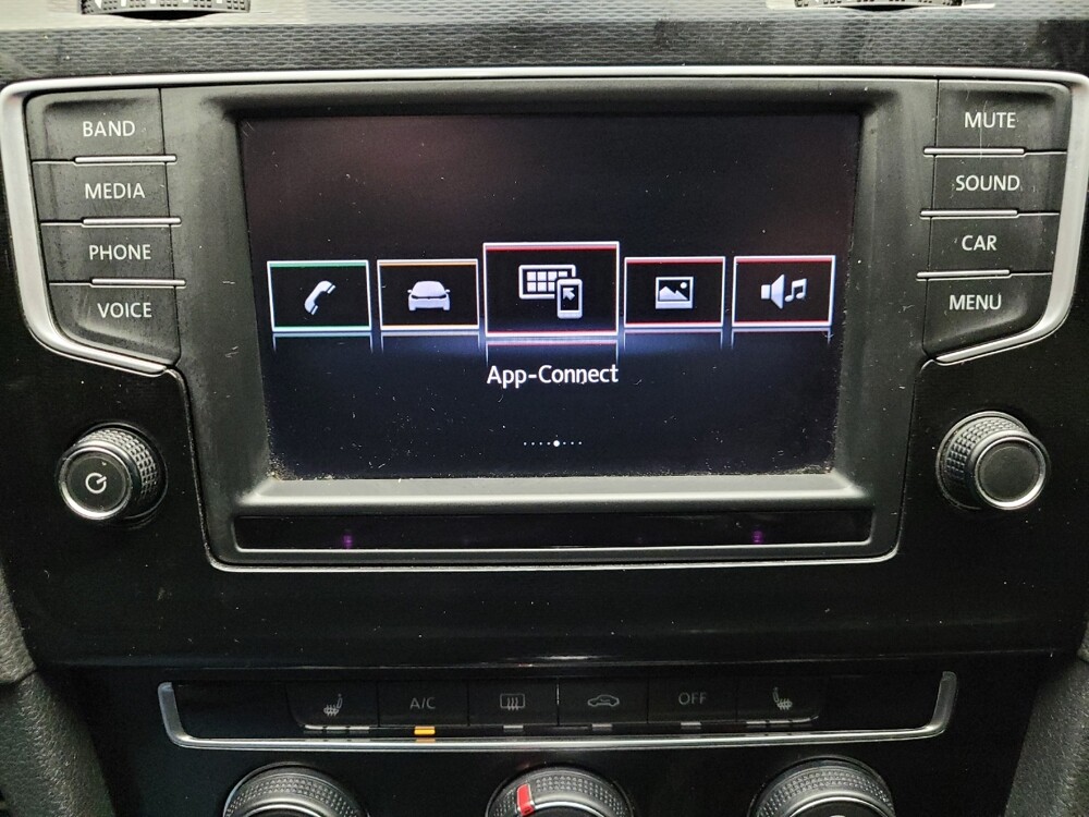 2016 Volkswagen GTI in Eastpointe, MI 48021 - 18133098 25