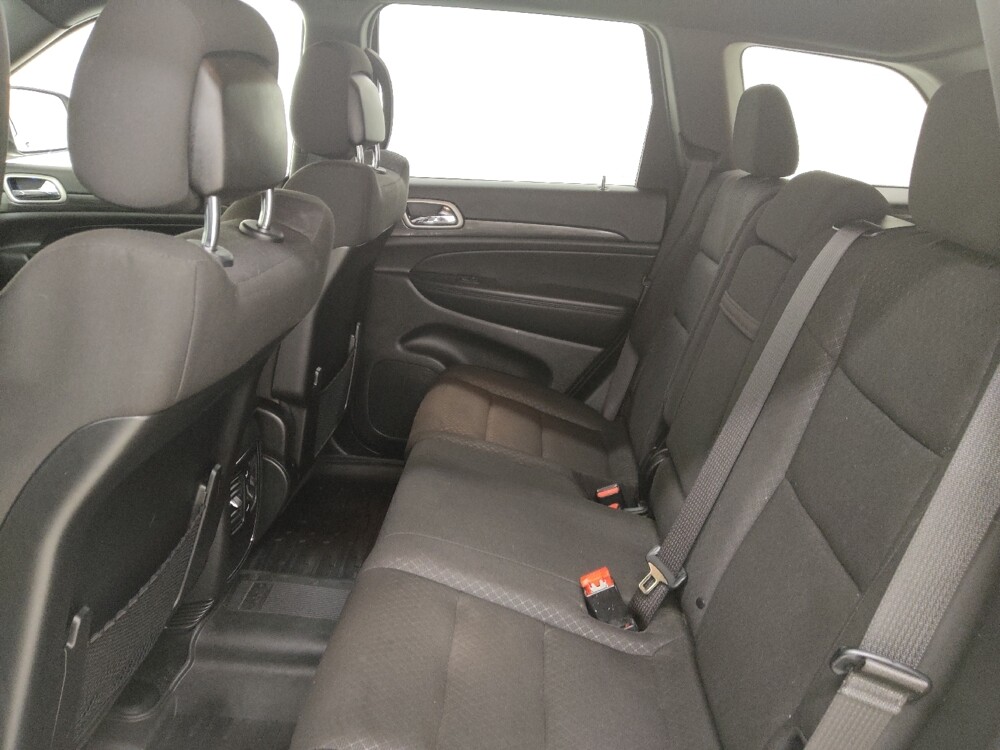 2021 Jeep Grand Cherokee in St. Louis, MO 63136 - 18133099 18