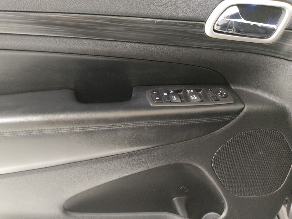 2021 Jeep Grand Cherokee in St. Louis, MO 63136 - 18133099 27