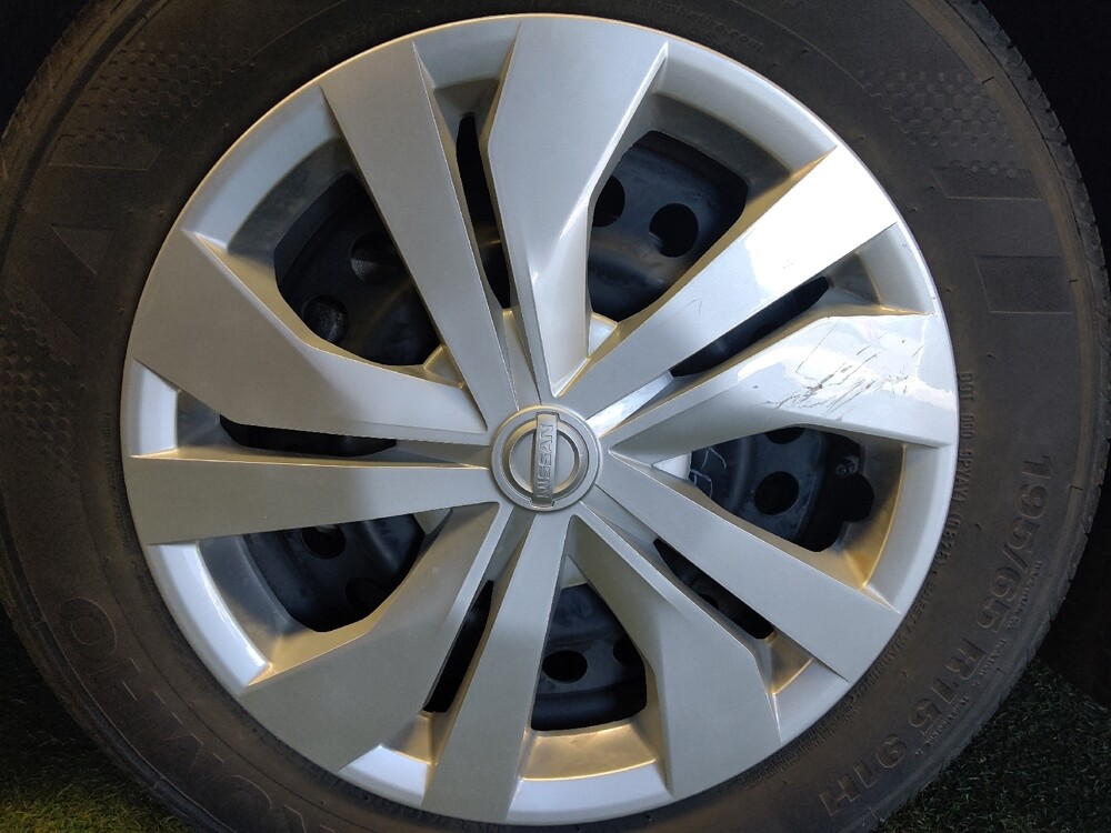 2025 Nissan Versa in Tucson, AZ 85705 - 18133100 31